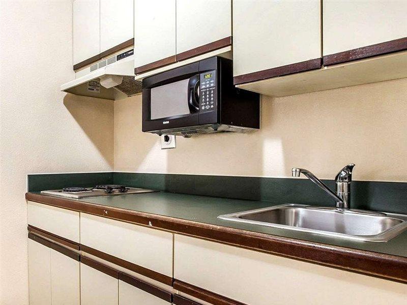 Suburban Studios Огаста Екстер'єр фото